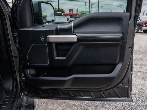 Used 2020 Ford F150 Lariat w/ Equipment Group 502A Luxury AWD/4WD image 12