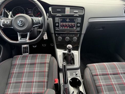 Used 2021 Volkswagen GTI S FWD image 11