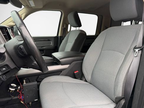 Used 2019 RAM 2500 Big Horn image 12