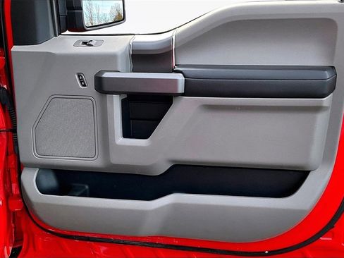 Used 2020 Ford F150 XLT w/ XTR Package image 25