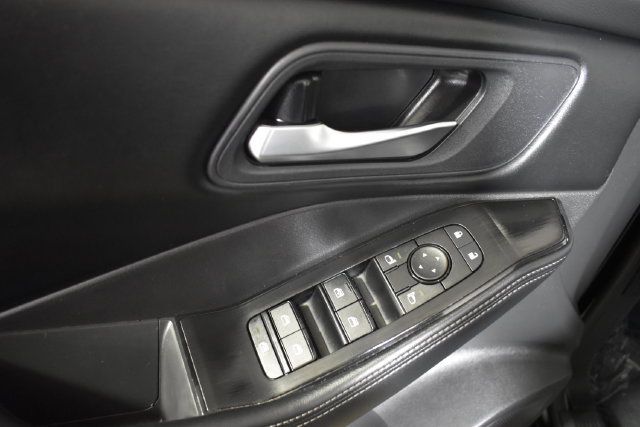 Used 2024 Nissan Rogue SV AWD/4WD image 8