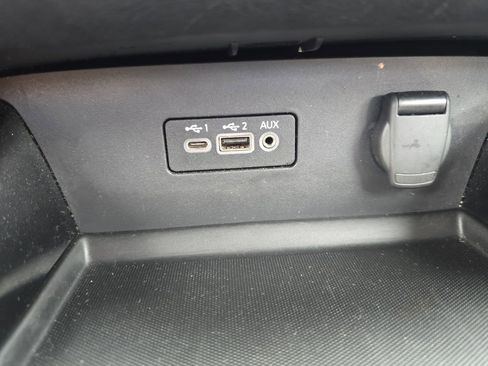 Used 2024 Nissan Altima 2.5 SV FWD image 25