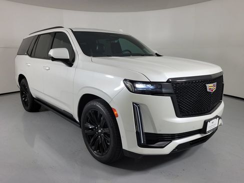 Certified 2023 Cadillac Escalade Sport Platinum AWD/4WD image 1