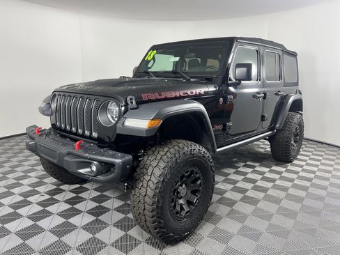 Used 2018 Jeep Wrangler Unlimited Rubicon w/ Steel Bumper Group image 11