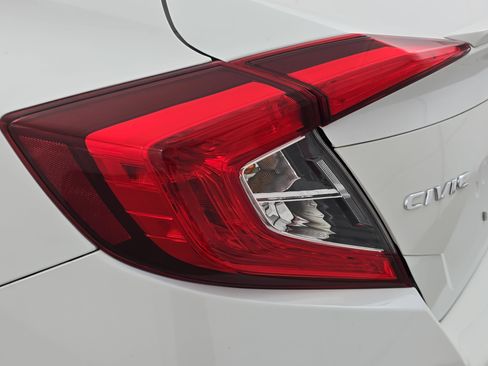 Used 2021 Honda Civic EX image 34