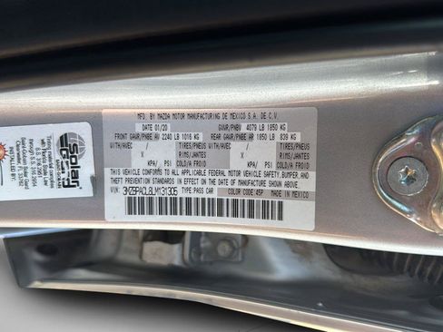 Used 2020 MAZDA MAZDA3 Sedan w/ Select Package FWD image 29