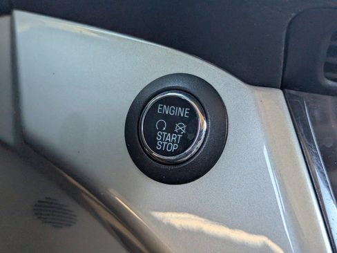 Used 2014 Ford C-MAX Energi SEL w/ Equipment Group 302A FWD image 32