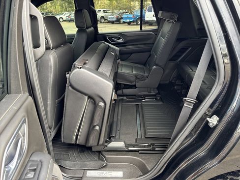 Used 2021 GMC Yukon SLT image 15
