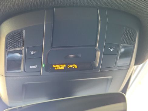 Certified 2026 Porsche 911 Carrera T RWD image 37