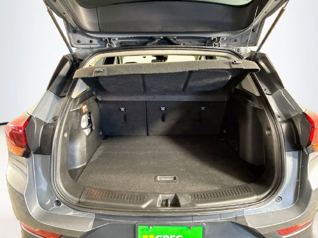 Used 2020 Buick Encore GX Essence w/ Experience Buick Package AWD/4WD image 34