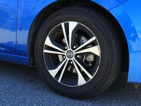 Used 2023 Nissan Sentra SV image 5