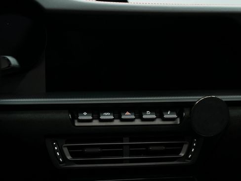 Used 2022 Porsche 911 Targa 4 GTS image 41