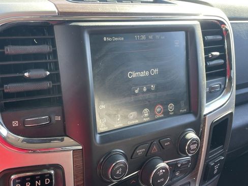 Used 2017 RAM 1500 Laramie image 4