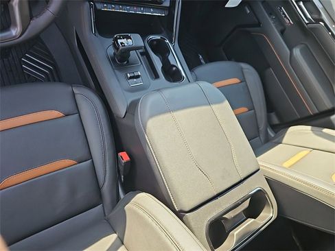 New 2026 GMC Sierra 1500 AT4 w/ AT4 Premium Package image 23
