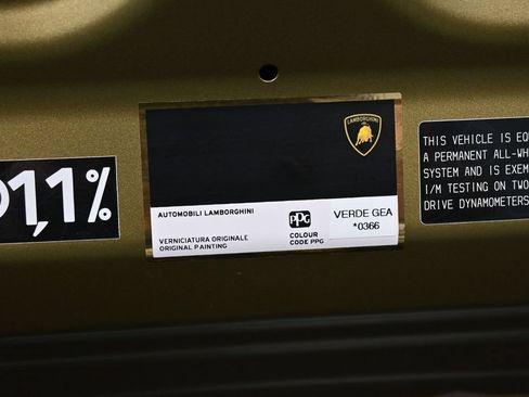 Used 2024 Lamborghini Huracan Sterrato AWD/4WD image 30