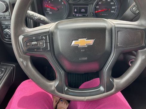 Used 2023 Chevrolet Silverado 1500 Custom image 40