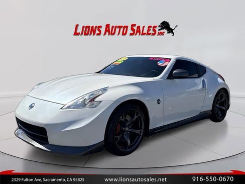Used 2014 Nissan 370Z NISMO w/ Bose Package RWD image 9