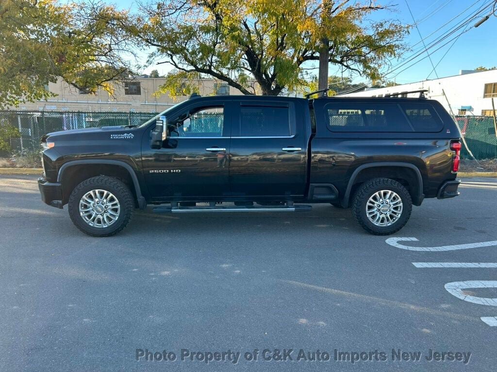 Used 2021 Chevrolet Silverado 2500 High Country w/ Technology Package AWD/4WD image 17