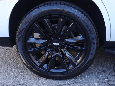 Used 2021 Cadillac Escalade Premium Luxury Platinum image 44