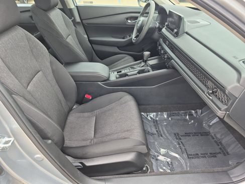 Used 2024 Honda Accord LX image 28