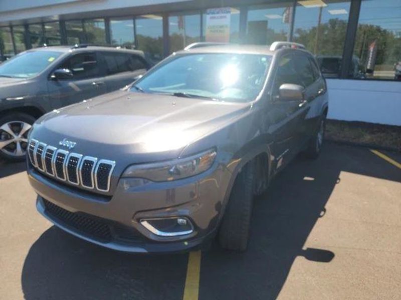 Certified 2020 Jeep Cherokee Limited image 1