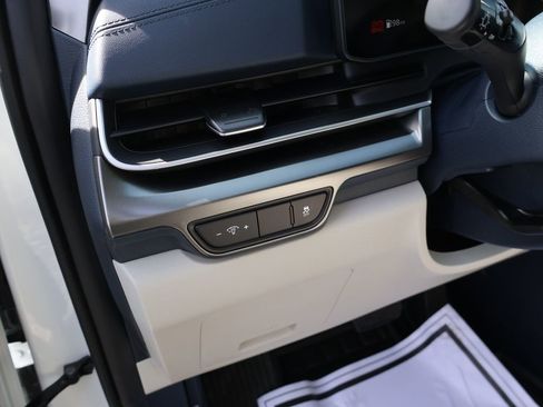 New 2026 Kia Carnival SX image 29