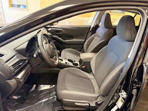 Used 2025 Subaru Impreza 2.0i AWD/4WD image 5