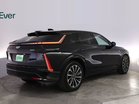 Used 2024 Cadillac Lyriq Sport RWD image 3