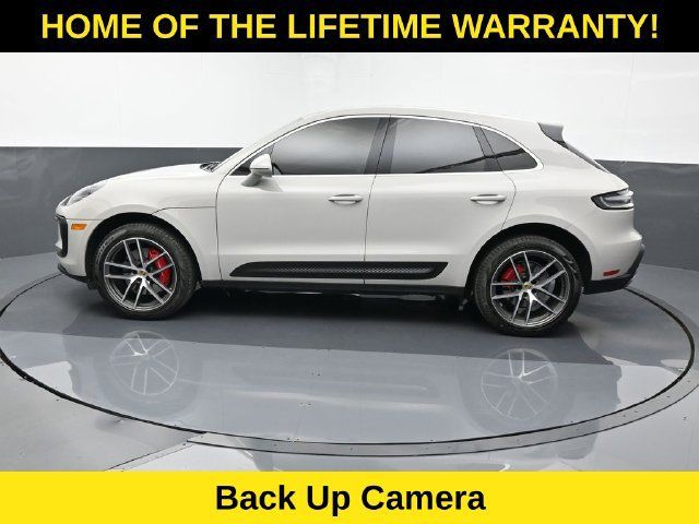 Used 2023 Porsche Macan S AWD/4WD image 4