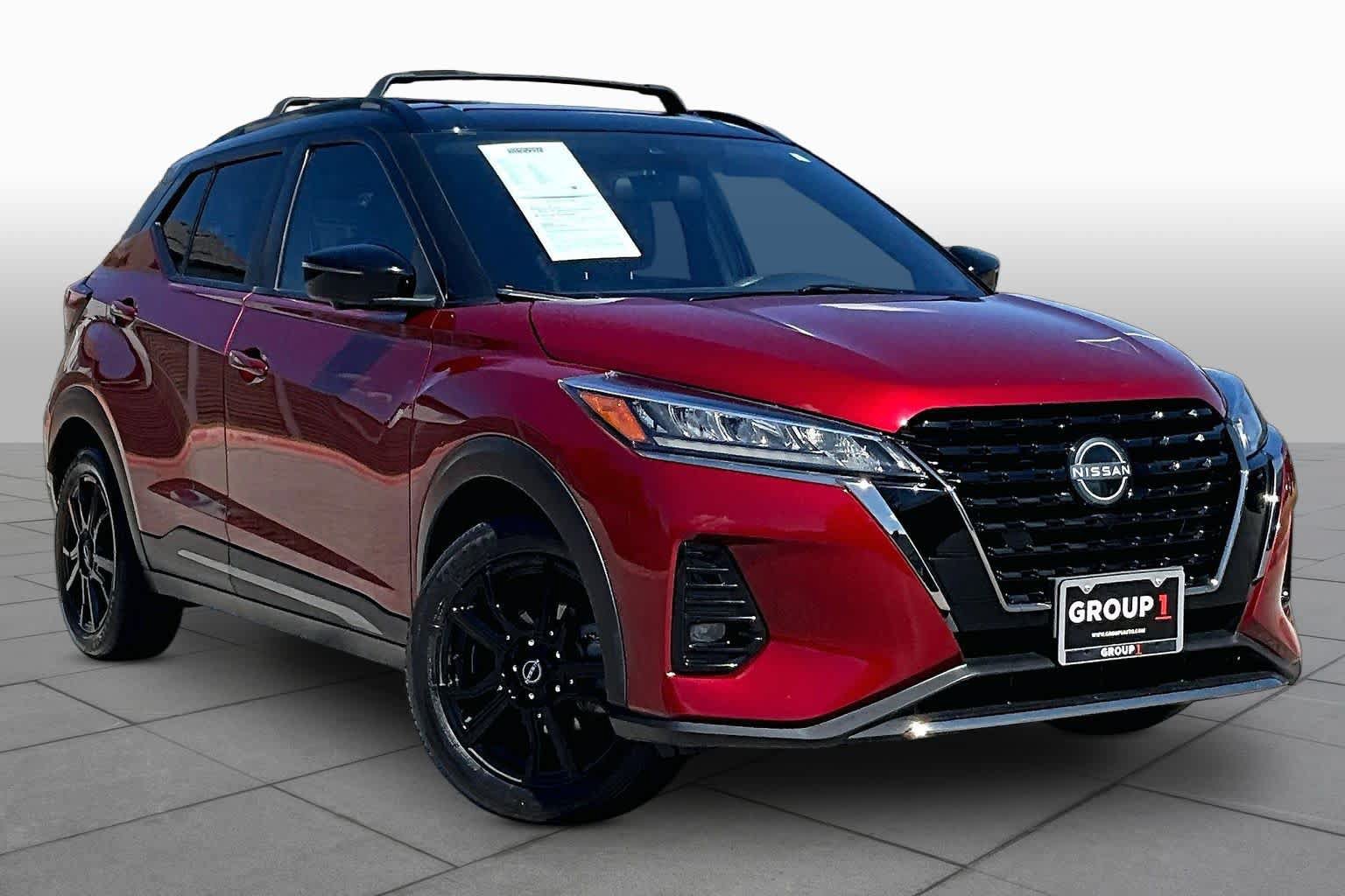 Certified 2023 Nissan Kicks SR w/ SR Premium Package FWD image 3