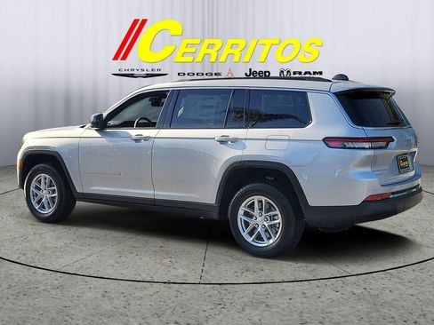 New 2026 Jeep Grand Cherokee L Laredo AWD/4WD image 2