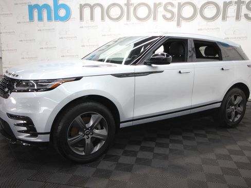 Used 2025 Land Rover Range Rover Velar Dynamic SE AWD/4WD image 2
