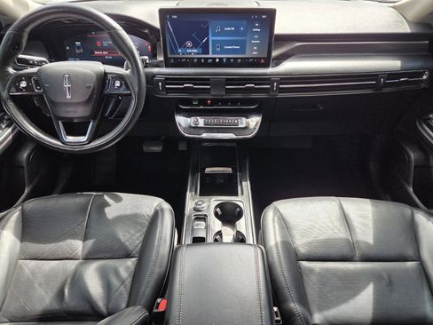 Used 2023 Lincoln Corsair Reserve image 6