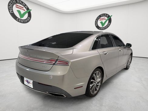 Used 2019 Lincoln MKZ Reserve w/ Reserve Plus Package FWD image 5