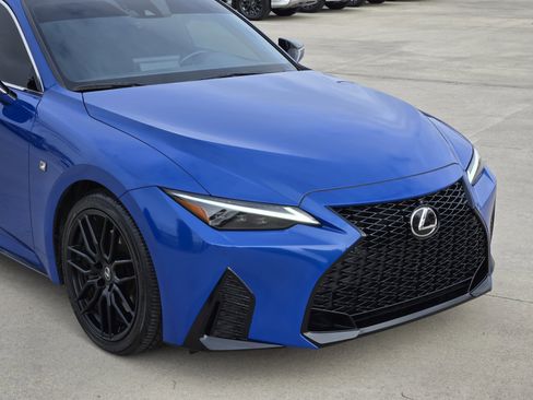 Used 2023 Lexus IS 350 F Sport image 10