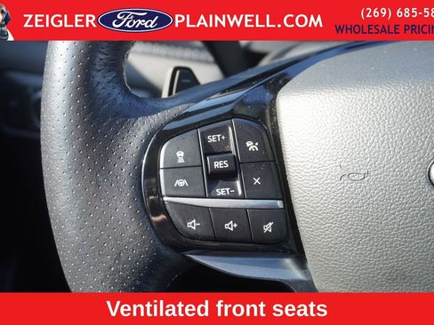 Used 2022 Ford Explorer ST w/ ST Street Pack image 27