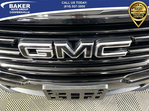 Used 2022 GMC Terrain SLT w/ Infotainment Package II image 31