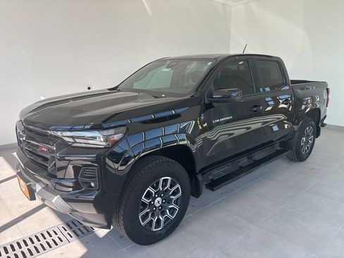 Used 2024 Chevrolet Colorado Z71 w/ Z71 Convenience Package 2 AWD/4WD image 1