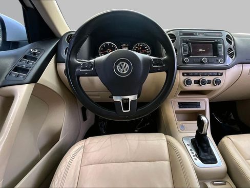 Used 2013 Volkswagen Tiguan SEL FWD image 5