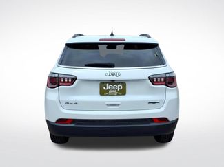 Used 2024 Jeep Compass Latitude w/ Altitude Special Edition AWD/4WD video 4