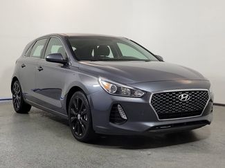 Used 2019 Hyundai Elantra GT video 1