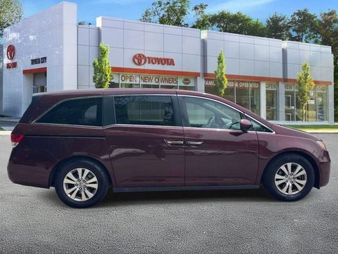 Used 2017 Honda Odyssey EX image 5