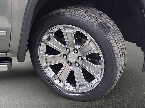 Used 2017 GMC Sierra 1500 Denali w/ Denali Ultimate Package image 34