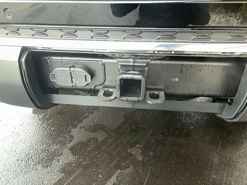 Used 2025 Jeep Grand Cherokee L Limited w/ Luxury Tech Group II image 14