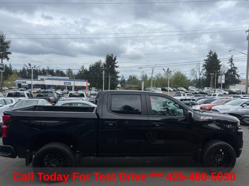 Used 2021 Chevrolet Silverado 1500 LT Trail Boss w/ Convenience Package II AWD/4WD image 8