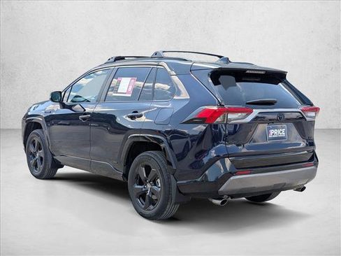 Used 2021 Toyota RAV4 XSE image 8