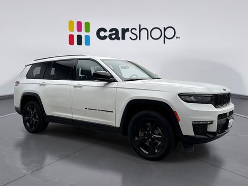 Used 2023 Jeep Grand Cherokee L Limited w/ Luxury Tech Group II image 7