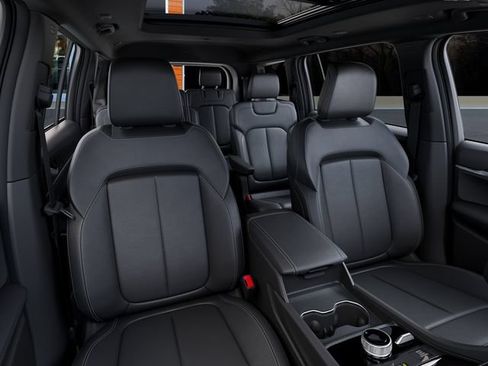 New 2026 Jeep Grand Cherokee L Limited w/ Limited Altitude Package AWD/4WD image 16