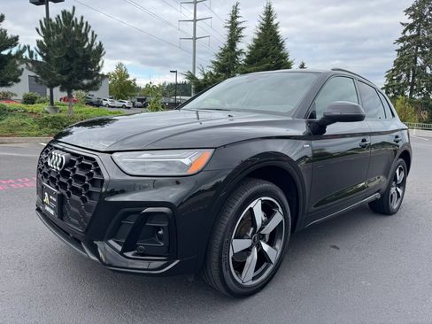 Used 2023 Audi Q5 2.0T Premium Plus w/ Premium Plus Package AWD/4WD image 4