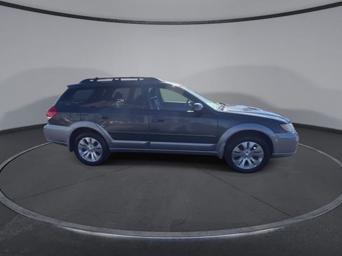 Used 2009 Subaru Outback 2.5XT Limited image 9
